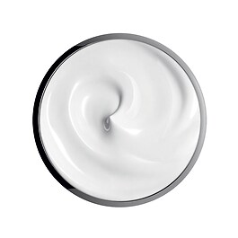 White Caviar Regard Extraordinaire